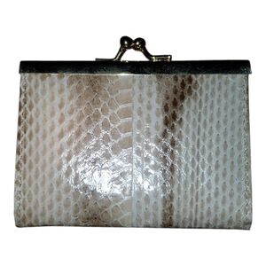 Elegant Cream Coin Purse Marshall Fields